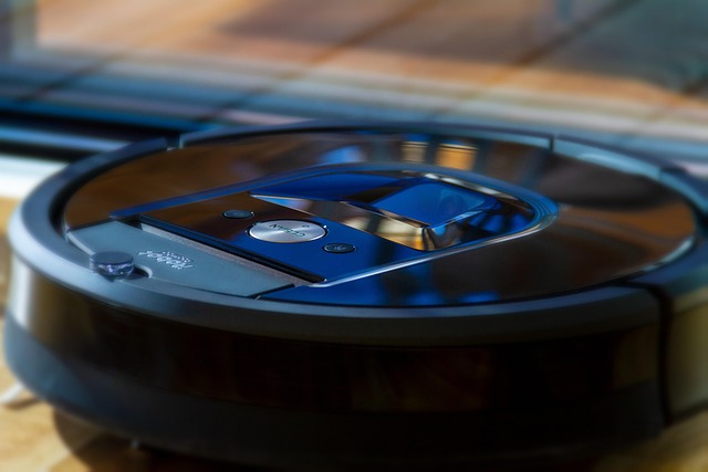 Featured image of post iRobot Made a Non-Robot Floor Cleaner — The Roomba Electro Plus Disinfects Without Chemicals