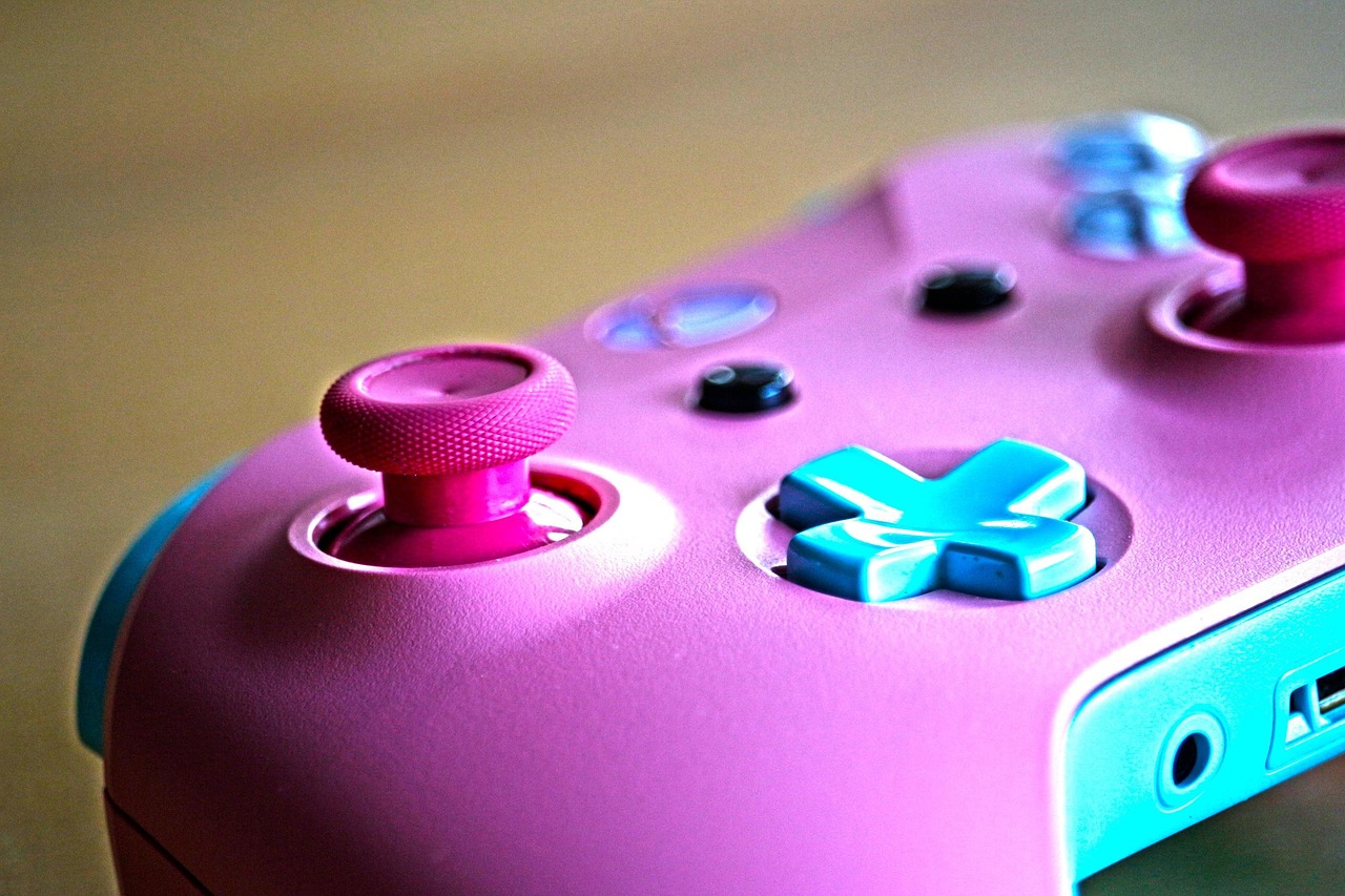 Featured image of post If Microsoft Sold Off Xbox, Who Would Even Buy It?