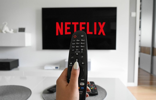 Featured image of post Netflix Reportedly Considers Adding Always-On Channels and Bundles to Fight Falling Engagement