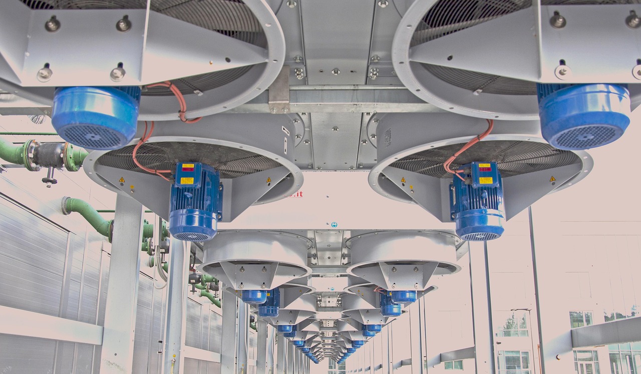 Featured image of post New York Enacts First US Ban on Large Data Center Construction