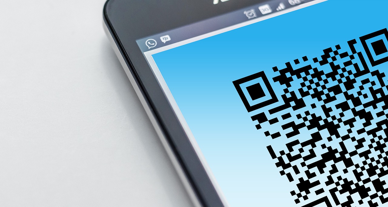 Featured image of post How to Scan QR Codes Already Saved on Your Phone Easily