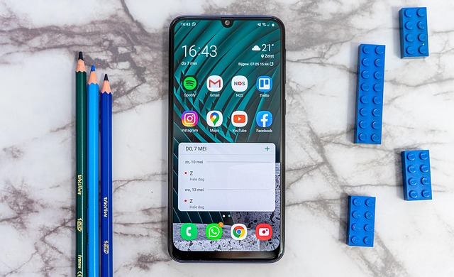 Featured image of post Get a $30 Credit When You Reserve Samsung's Upcoming Galaxy Fold and Flip Phones