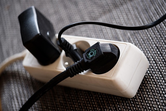 Featured image of post Why You Should Never Plug a Power Strip Into a Smart Plug